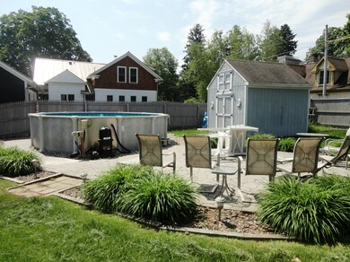 303 E Catherine St, Milford, PA 18337 - photo 6