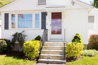 14 Kentland Ave, Providence, RI 02904 - photo 4