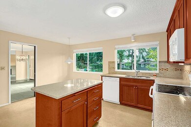 1132 NW 200th St, Shoreline, WA 98177 - photo 7