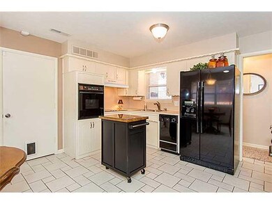 4204 NW 52nd St, Oklahoma City, OK 73112 - photo 5