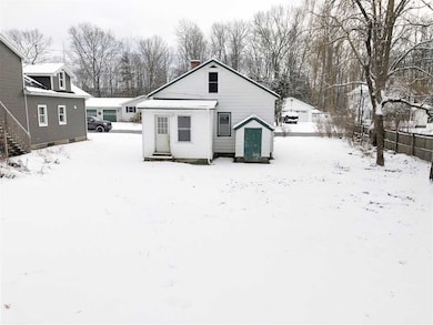 11 Camp St, Essex, VT 05452 - photo 3