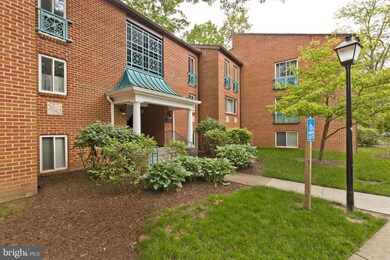 11819 Breton Ct unit 21D, Reston, VA 20191 - photo 2
