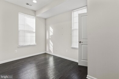 7860 Fletcher Way, Hanover, MD 21076 - photo 5