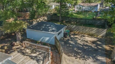 1406 Bridges Dr, High Point, NC 27262 - photo 7