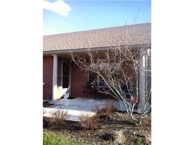 649 Wood Run Dr unit 649, Marysville, OH 43040 - photo 2