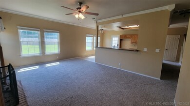 2nd Living Area