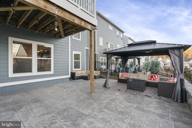 2011 Silver Sycamore Ln, Dumfries, VA 22026 - photo 4