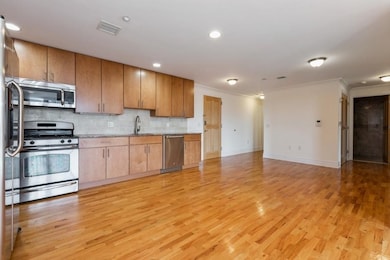 17 Meadow Rd unit 401, Rutherford, NJ 07070 - photo 2