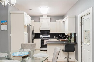 417 Ash Ave, Donna, TX 78537 - photo 4