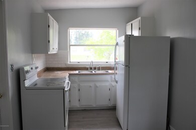 420 Prospect Ave, Cocoa, FL 32922 - photo 2