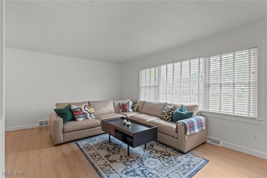 4289 Swaffield Dr, South Euclid, OH 44121 - photo 4