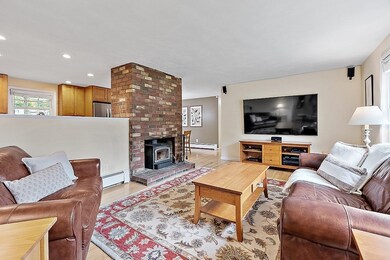 22 Richard Rd, Hudson, MA 01749 - photo 3