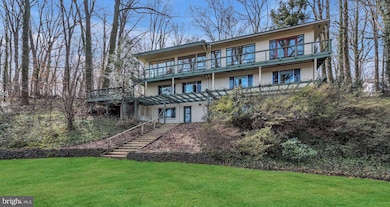 6432 Lakeview Dr, Falls Church, VA 22041 - photo 3