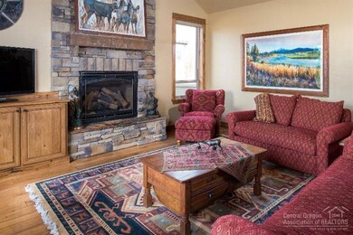 19506 Spencers Crossing Ln, Bend, OR 97702 - photo 5