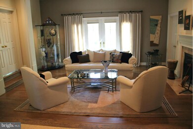 14 Sandalfoot Ct, Potomac, MD 20854 - photo 5