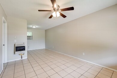 2 (1 of 13) Family Room