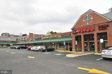 2712 Ordway St NW unit 13, Washington, DC 20008 - photo 2