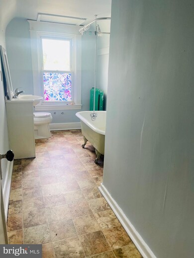 2920 Overland Ave unit 4, Baltimore, MD 21214 - photo 5