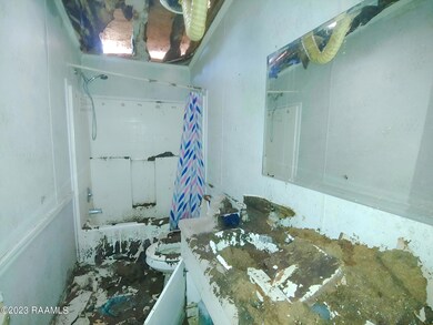 7 Bathroom