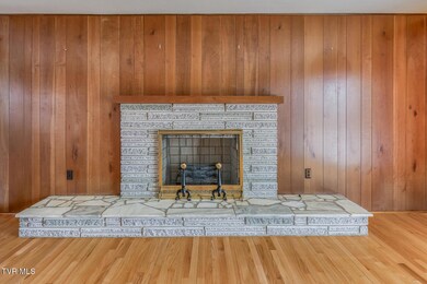 408 Jonesboro Rd-5