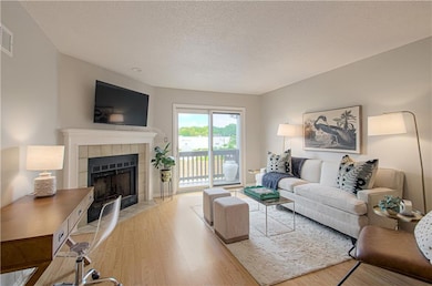 4976 W 60th Terrace, Mission, KS 66205 - photo 6