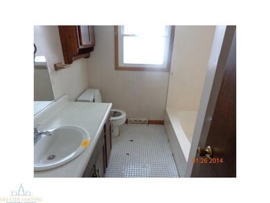 unlisted-address, Lansing, MI 48910 - photo 6