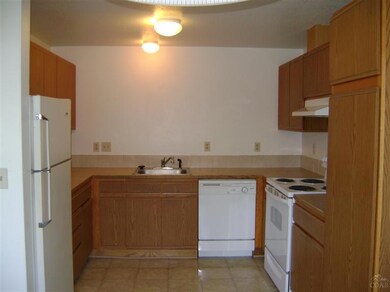 1350 NE Purcell Blvd, Bend, OR 97701 - photo 2