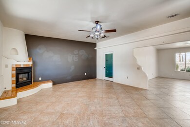 07 Living Room
