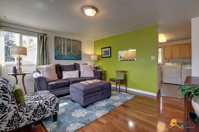 Living Room, View 2