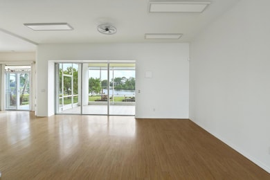 710 SE Essex Dr, Port Saint Lucie, FL 34984 - photo 4