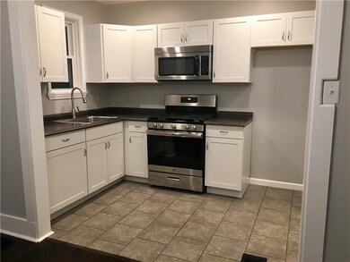 213 Bryant St, Vandergrift, PA 15690 - photo 6