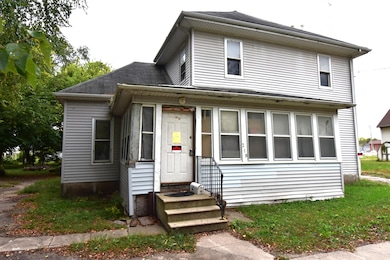 218 Sumner St, Waterloo, IA 50703 - photo 2