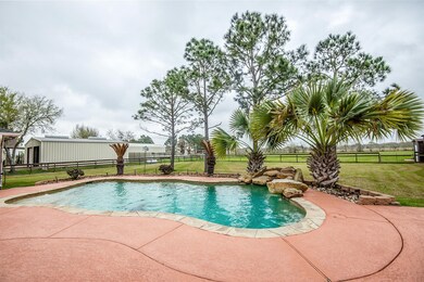 323 Bayou End Cir, Alvin, TX 77511 - photo 5