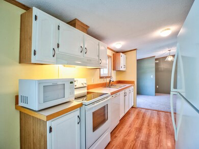 Kitchen (3)