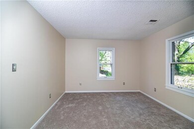 10903 W 59th Terrace, Shawnee, KS 66203 - photo 3