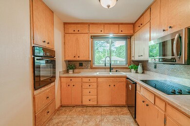 1313N17thSt_0006