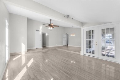 3102 Oak Hill Rd, Carrollton, TX 75007 - photo 5