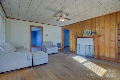 1218 Goodman Rd, Charlotte, NC 28214 - photo 4