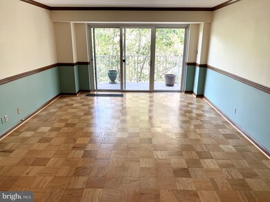 Harbour Square unit N413, Washington, DC 20024 - photo 4