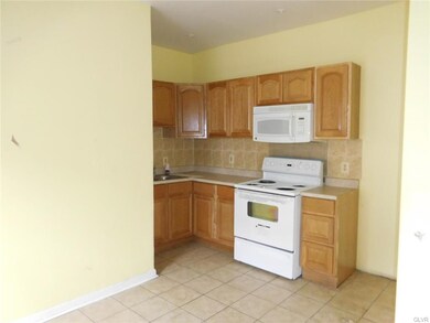 1223 W Allen St, Allentown, PA 18102 - photo 5