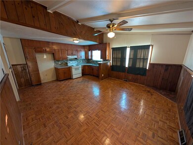 1514 Elayne St, Bethlehem, PA 18017 - photo 5