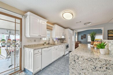 12651 Seminole Blvd unit 10C, Largo, FL 33778 - photo 6