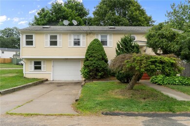 33 Eilein Ave, Cranston, RI 02920 - photo 3