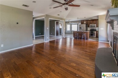 3003 Lois Cir, Copperas Cove, TX 76522 - photo 5