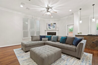 810 Garden Trace Ln, Houston, TX 77018 - photo 5