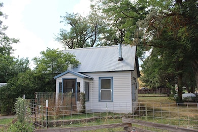 95 N Weiser St, Midvale, ID 83645 - photo 2