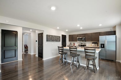 2481 Crosley Meadow, Cincinnati, OH 45239 - photo 6