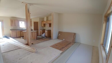 14764 Baxter St, Williston, ND 58801 - photo 4