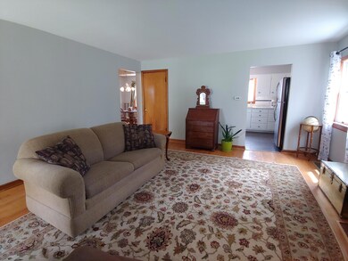 05 Living Room