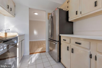 9481 Fairfax Blvd unit 103, Fairfax, VA 22031 - photo 6